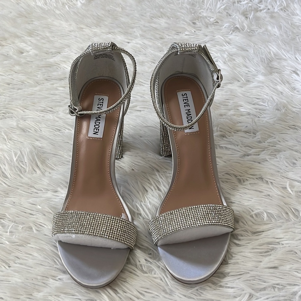 NEW STEVE MADDEN WOMEN’S CARRSON-R CRYSTAL Sandals size 10 M